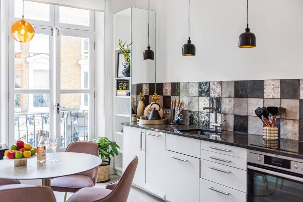 Lady On The Lane- 2 Bed Primrose Hill Apartment London Exterior photo